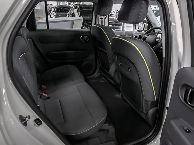 Hyundai Inster Elektro 85 kW FWD Cross Autobahnassistent