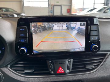 Hyundai i30 cw Premium *ACC*KAMERA*NAVI*SHZ*TEM*TOUCH*