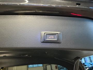 MYAUTOCENTER – Gebraucht- und Jahreswagen mit Werkstattservice in Pfaffenhofen Audi A6 Avant 3.0 TDI quattro *AHK*Klima*SHZ*Kamera*