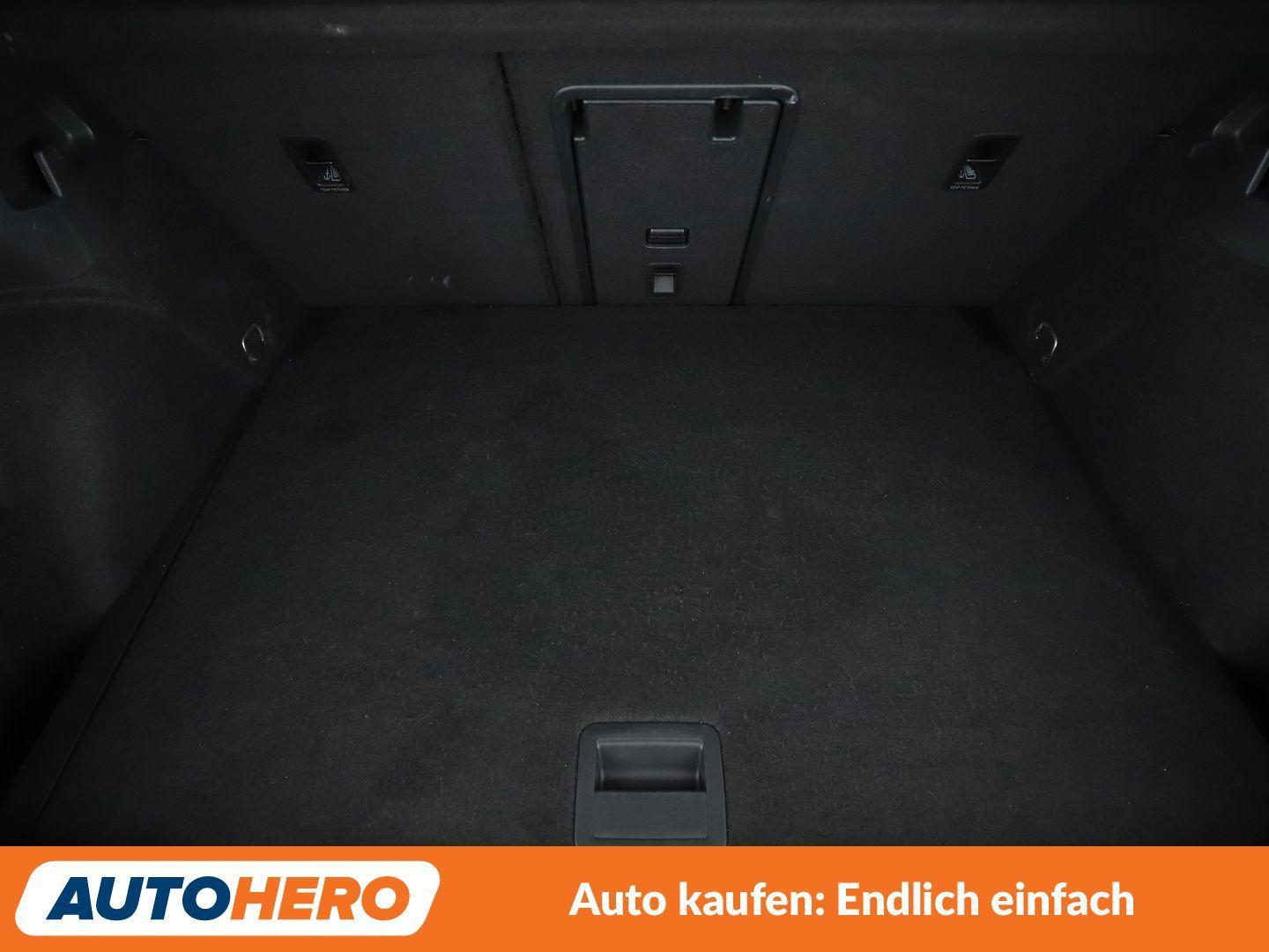 Volkswagen Golf VIII 2.0 TSI GTI Aut.*NAVI*PDC*SHZ*, миниатюра 16