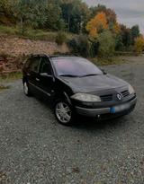 Renault Megane  TÜV 2027.03 - Renault Megane aus 2004: Kombi