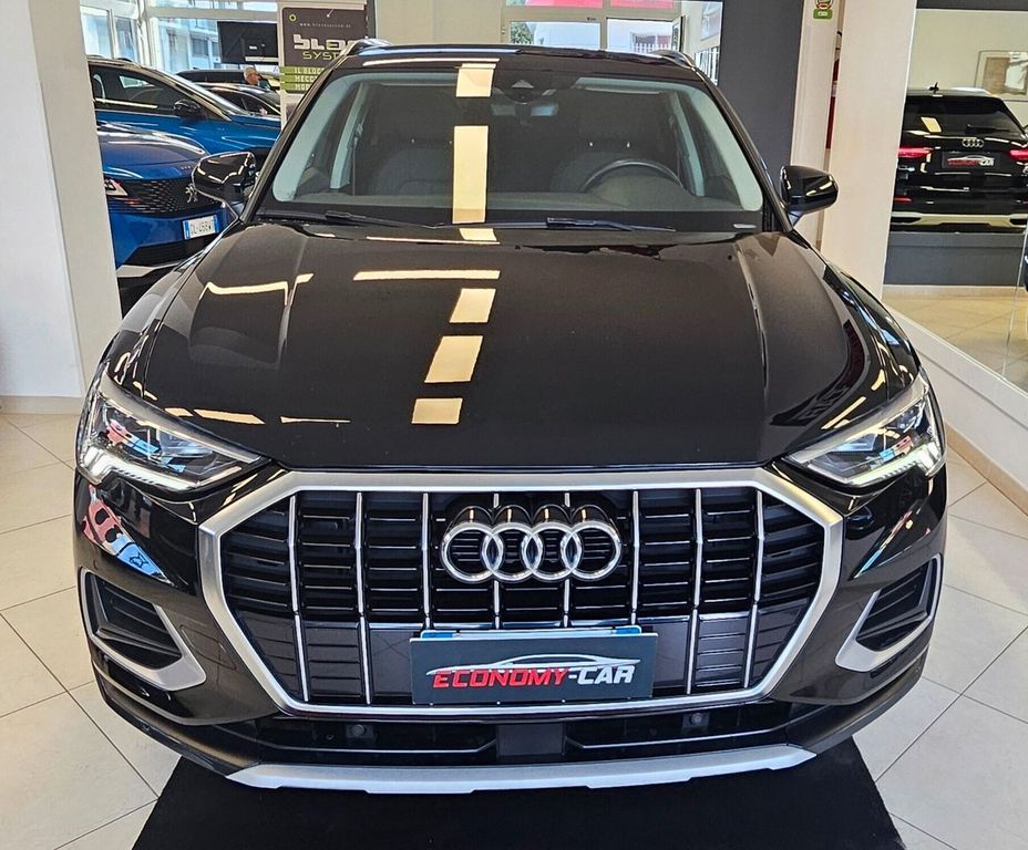 Image of Audi Q3