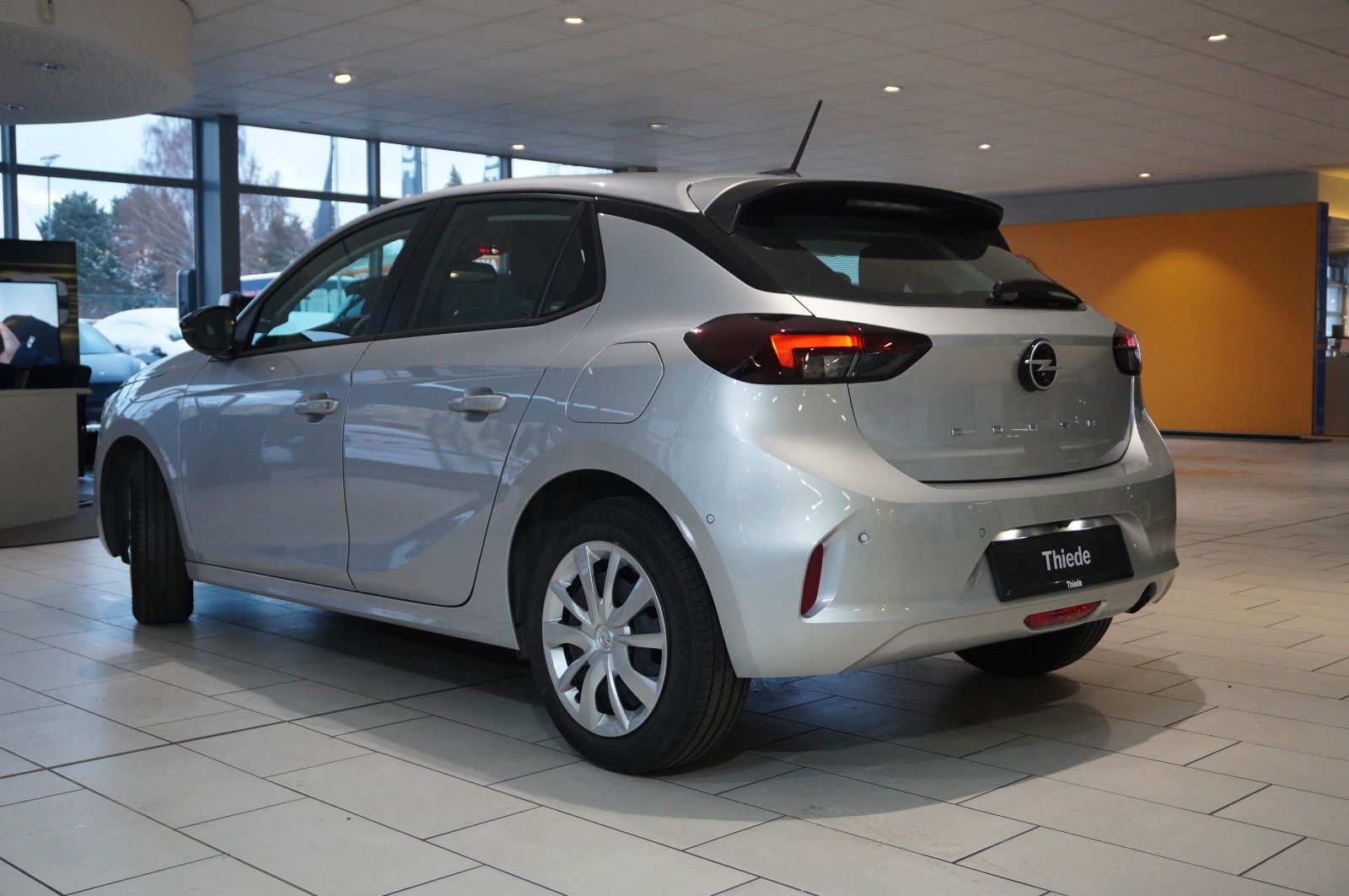 Fahrzeugabbildung Opel Corsa F 1.2 "FACELIFT" NAVI/LED/KAMERA/VIRT./SHZ