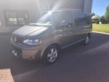 Volkswagen T5.2 MultivanHighlineDSG,Klima,Navi,TüvNeu140PS - graue Volkswagen T5 Multivan