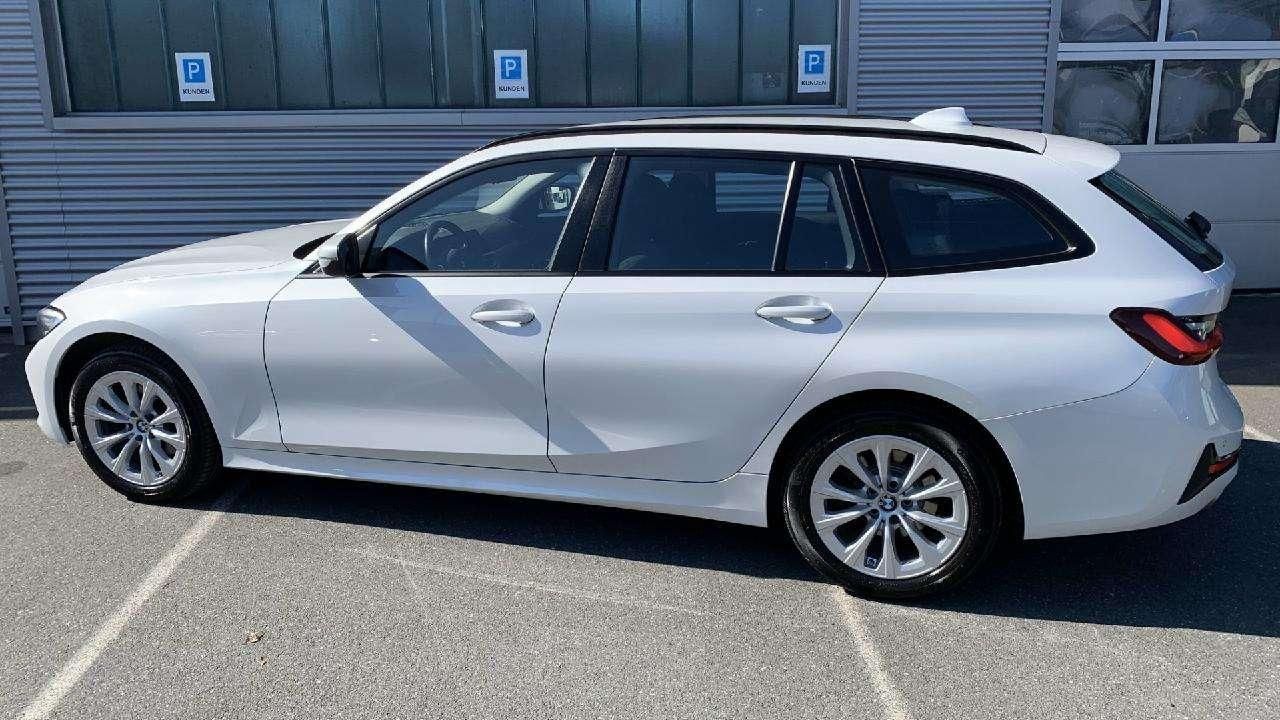 BMW 320 d Touring foto 9