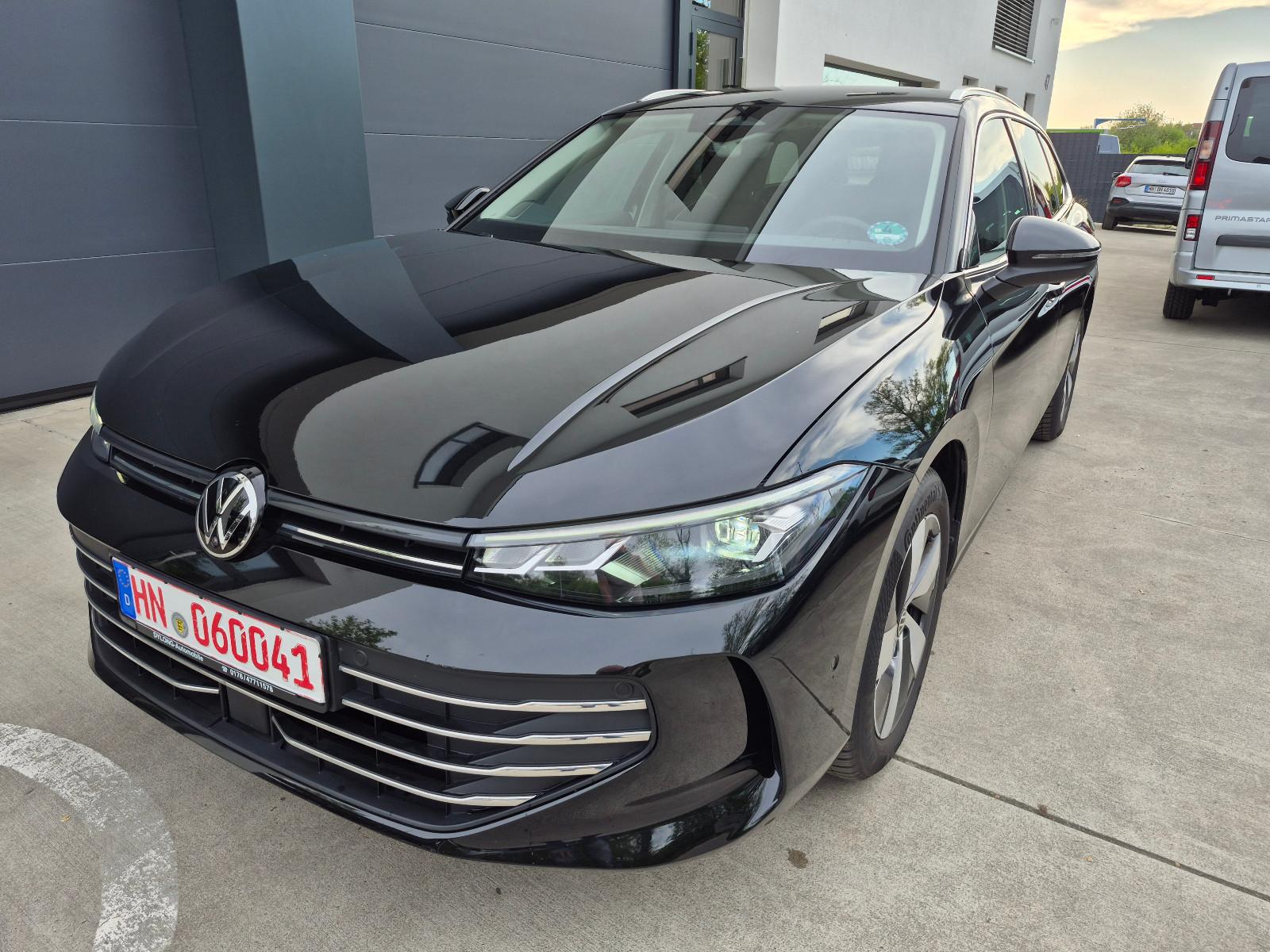 Volkswagen Passat Variant 1.5 eTSI 150 PS+NAVI+KAM+AHK+LED+
