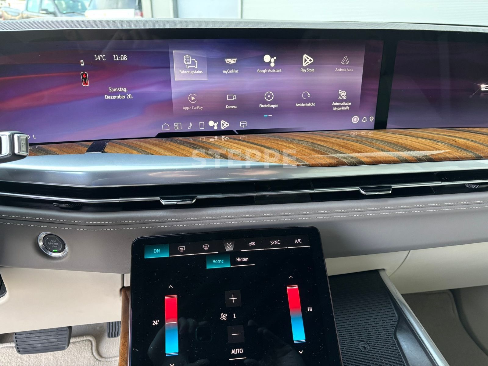 Cadillac Escalade FACELIFT MY26 6.2 V8 ESV Sport Platinum