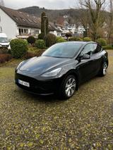 Tesla Model Y Hinterradantrieb RWD  SR - Tesla MODEL Y SR Gebrauchtwagen