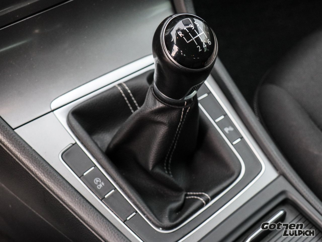 Fahrzeugabbildung Volkswagen Golf VII Variant 1.4 TSI BMT Lounge 1.4 TSI Navi