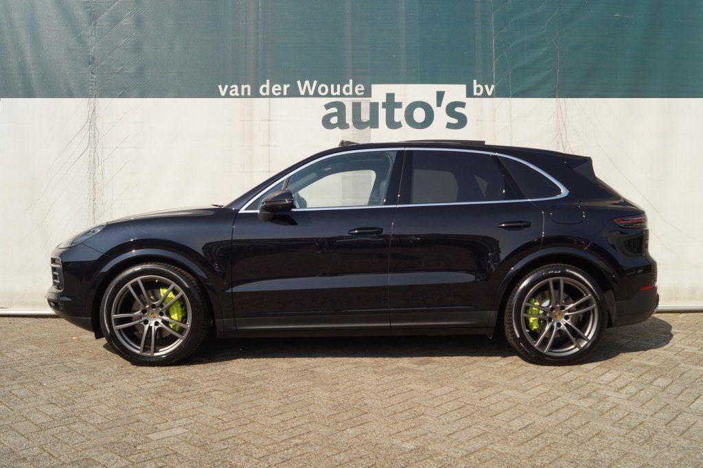 Porsche Cayenne 3.0 E-Hybrid automatik -PANO-LEER-CHRONO