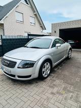 Audi TT 8 N - Audi aus 1999: 8