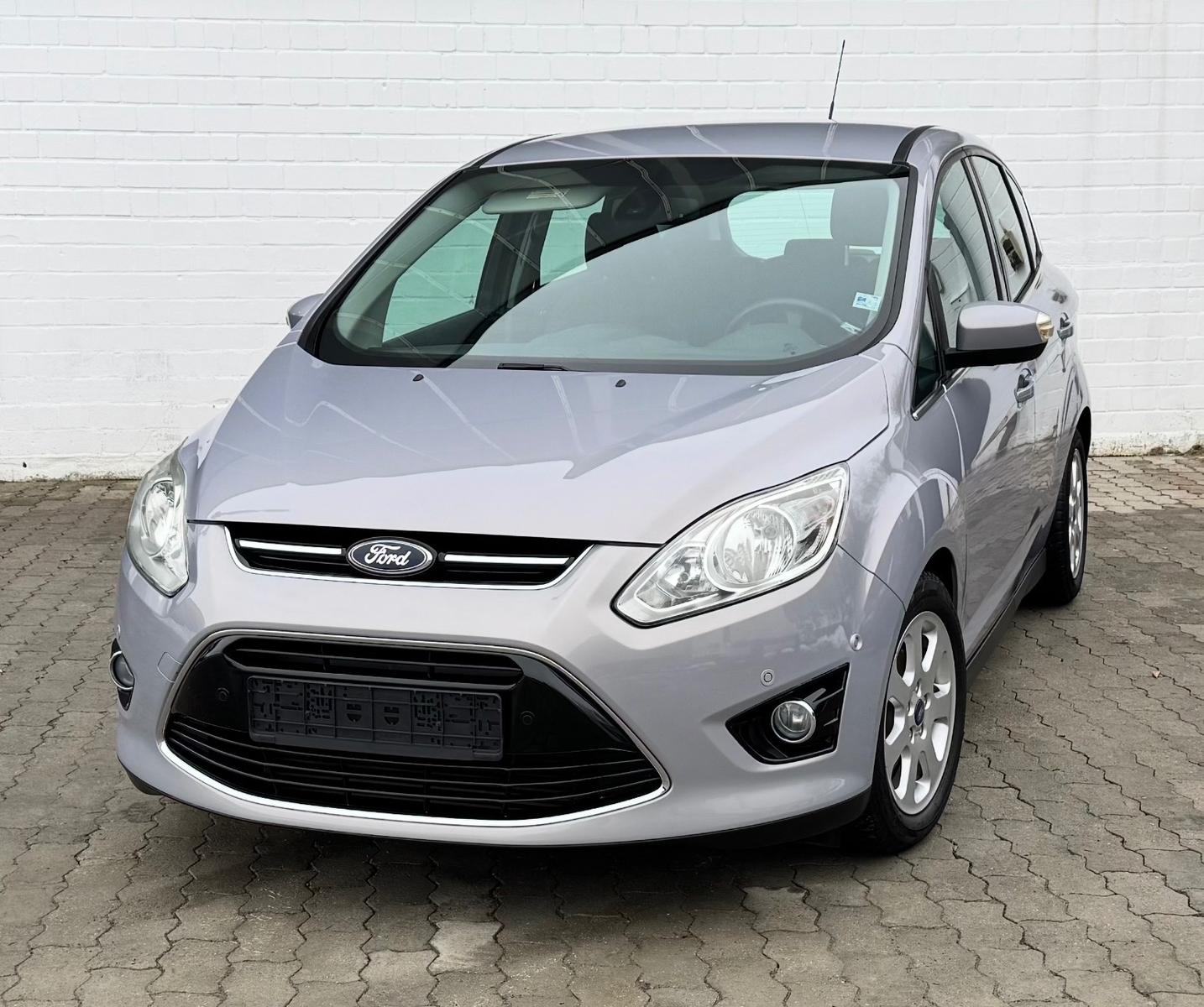 Ford C-MAX Titanium PDC360 SZH TEM 1.6 TOP