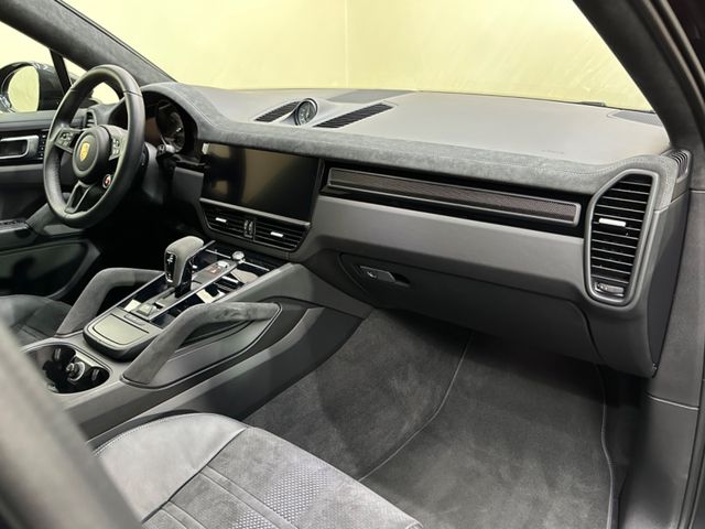 R.W. Exclusive Cars