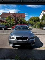 BMW 530i 2004 - BMW 530 aus 2004: 530i