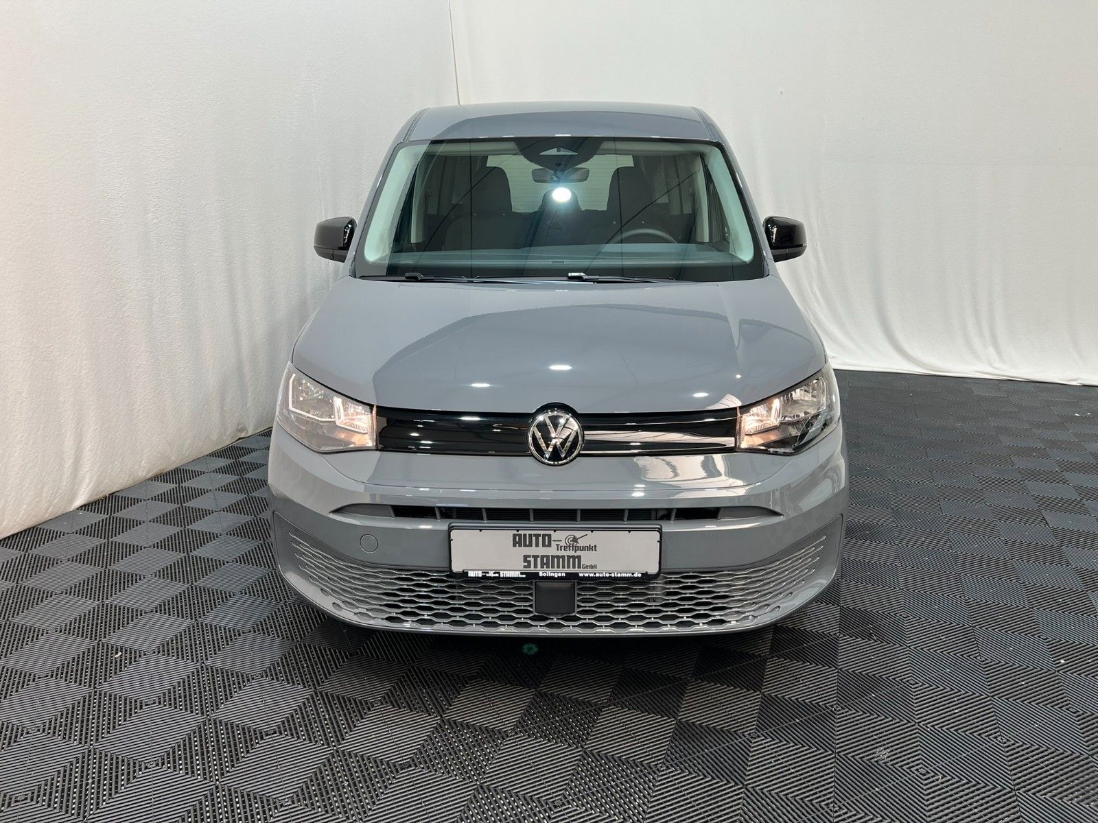 Fahrzeugabbildung Volkswagen Caddy 1.5 TSI /DSG/ACC/PDCh./Winterpaket