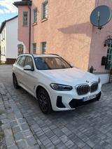 BMW X3 xDrive30d/M Sportpaket*AHK*Panorama