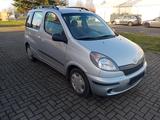 Toyota Yaris Verso 1.3 - Toyota Yaris: Van