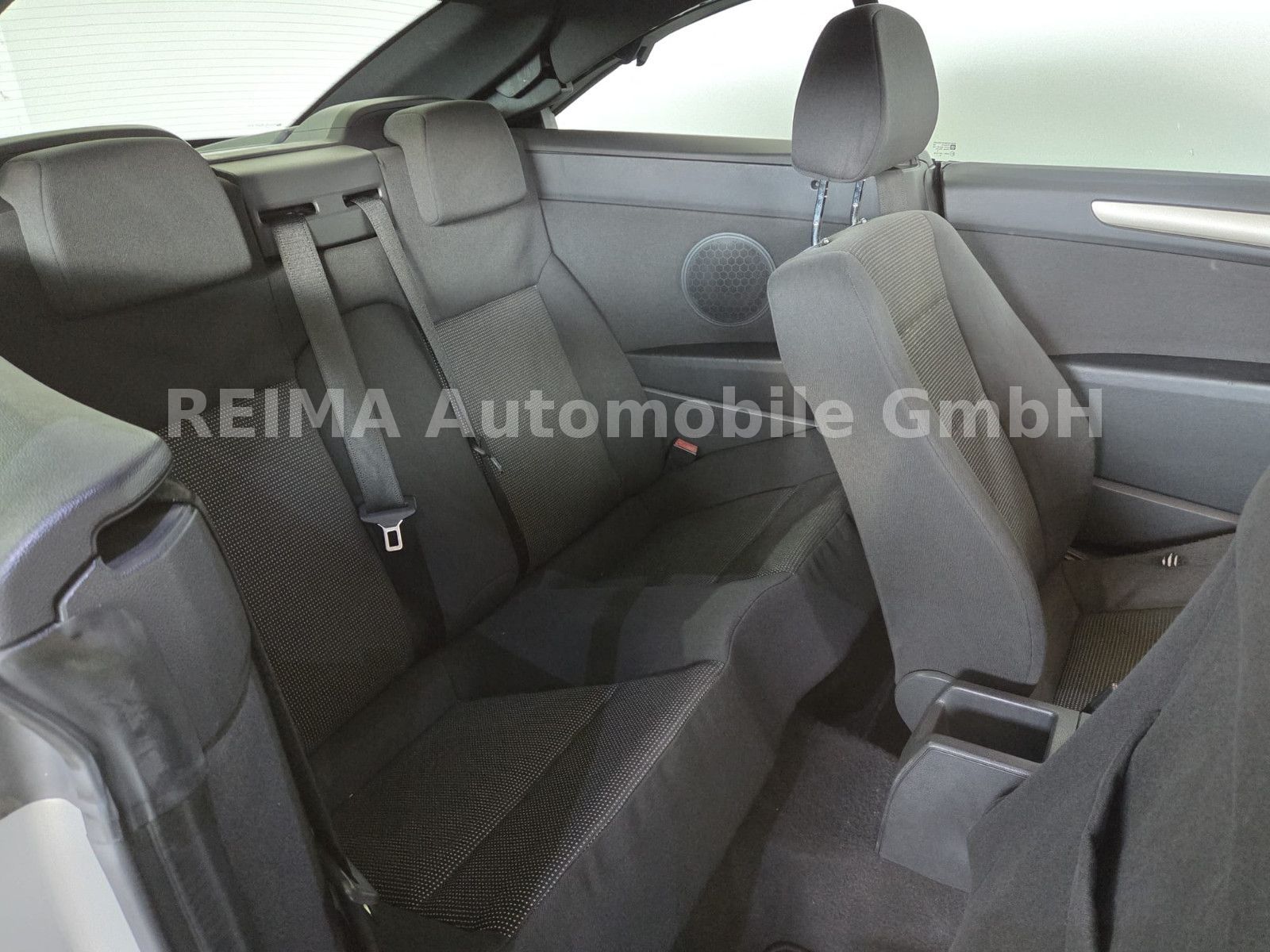 Fahrzeugabbildung Opel Astra 1,8i  H Twin Top Edition