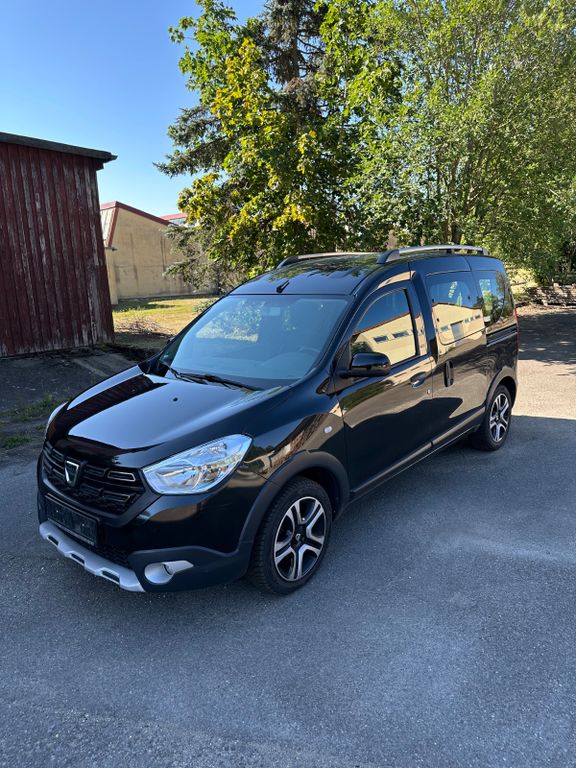 Image of Dacia Dokker