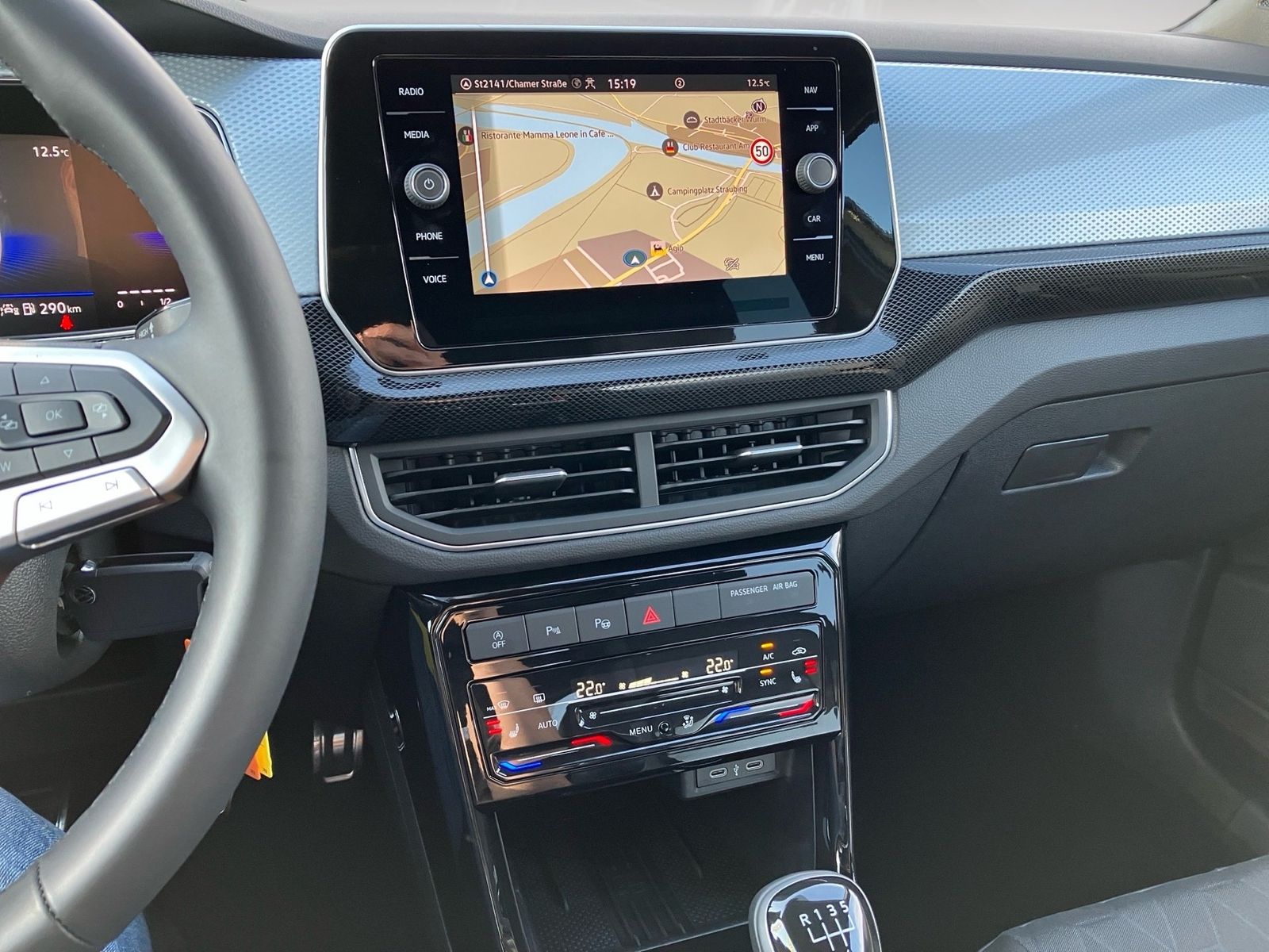 Volkswagen T-Cross - Bild 12