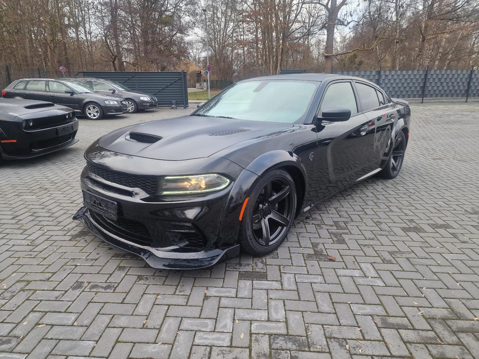 Dodge HELLCAT /WIDEBODY /6.4L/ANGEBOT!