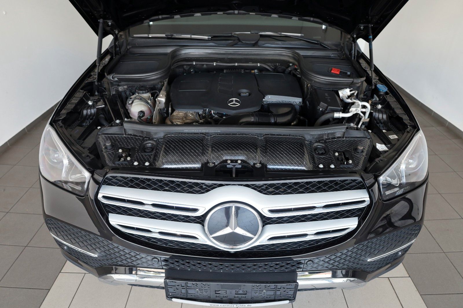 Fahrzeugabbildung Mercedes-Benz GLE 350 de 4M Navi,LED,SH,360°Kamera,Panoram,AHK
