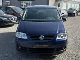 Volkswagen Touran 1.6 FSI *1HAND*KLIMA*TÜVNEU*ABS*ESP - Volkswagen Touran: Fsi