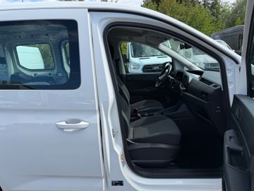 Volkswagen Caddy - 9