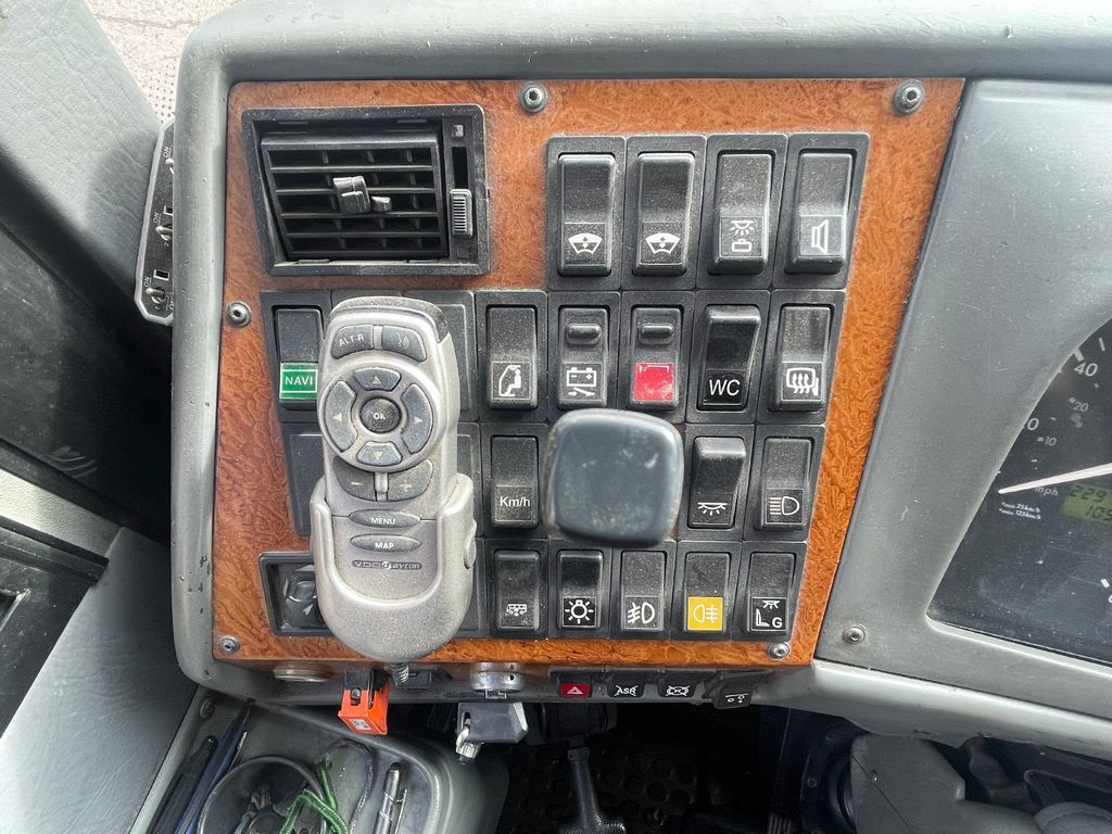Car thumbnail