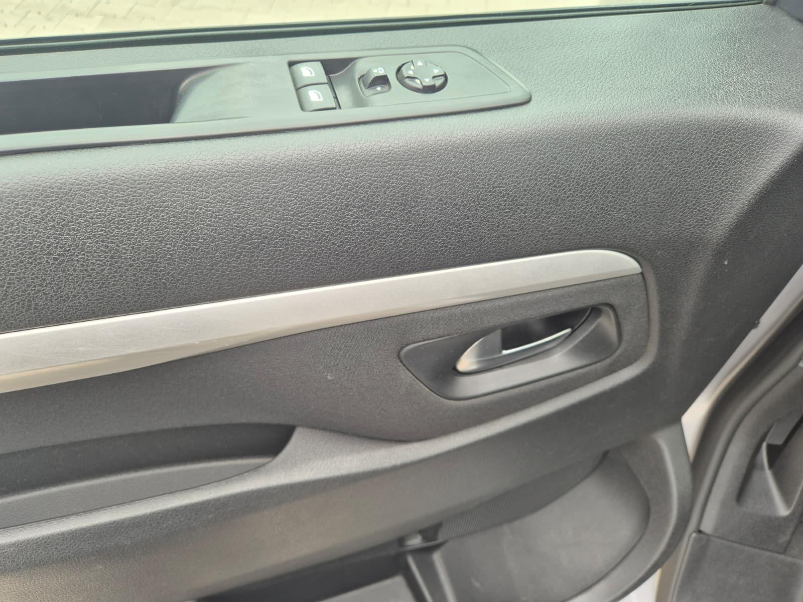 Toyota Proace L1 Shuttle Comfort*AHK*Standhzg.*ACC*HUD*