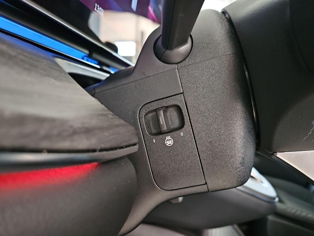 Fahrzeugabbildung Mercedes-Benz V 300 AVG extralang 8 Sitze STHZ AR ele.ST DISTR