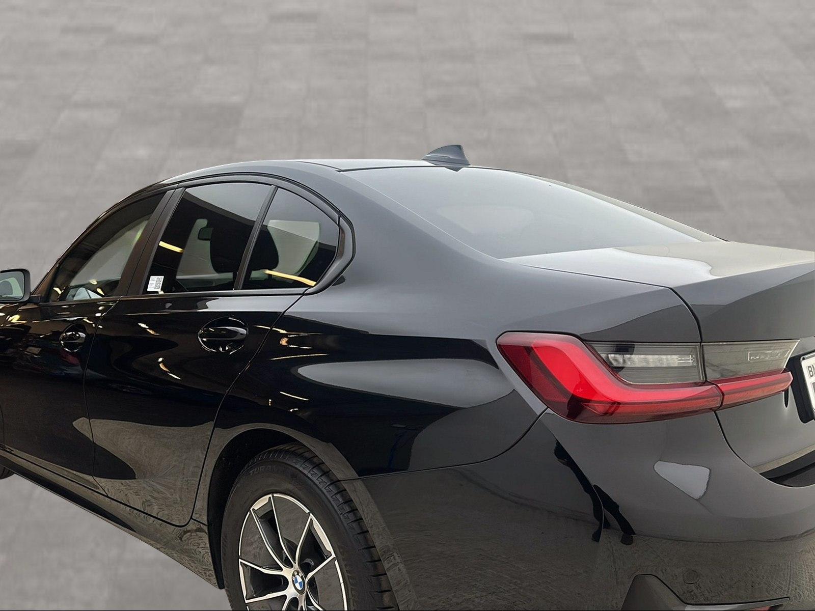 BMW 318d Limousine LiveCockpitProf Kamera HiFi LED