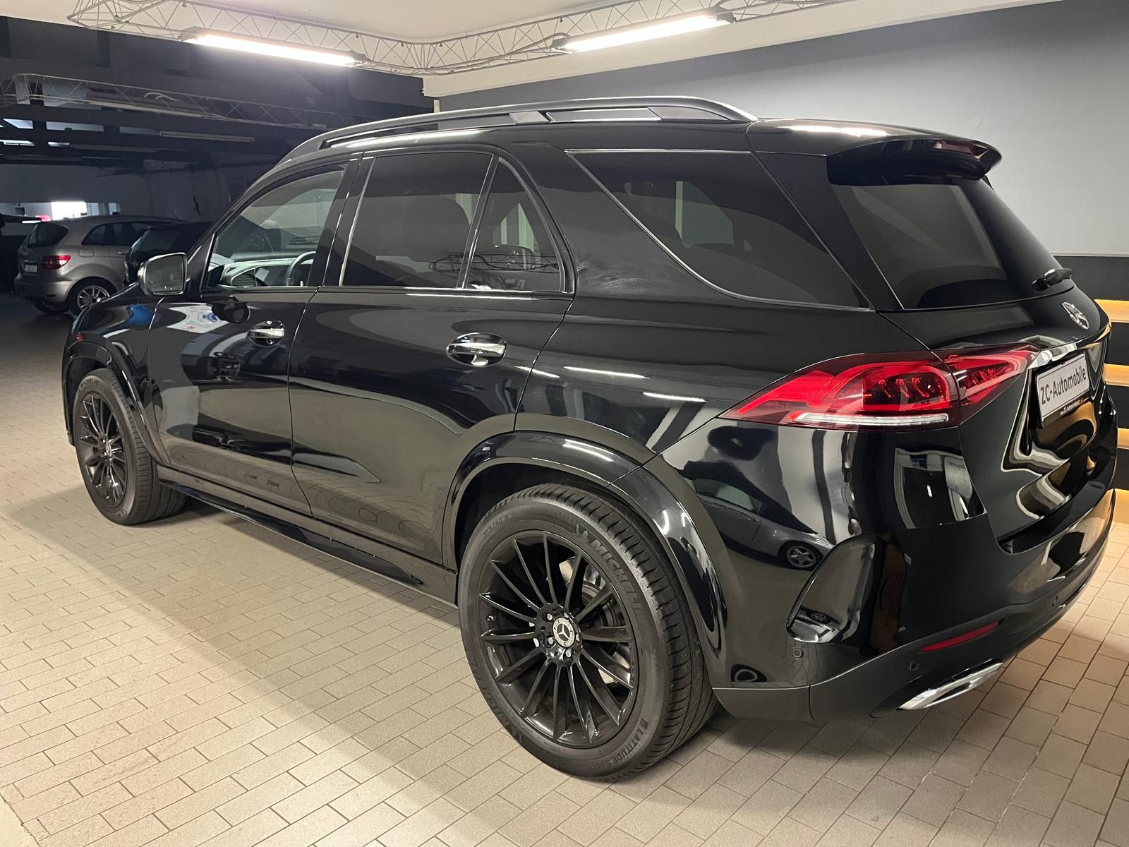 Mercedes-Benz GLE 400 4Matic AMG Night Burmester PANO AHK 21 foto 3