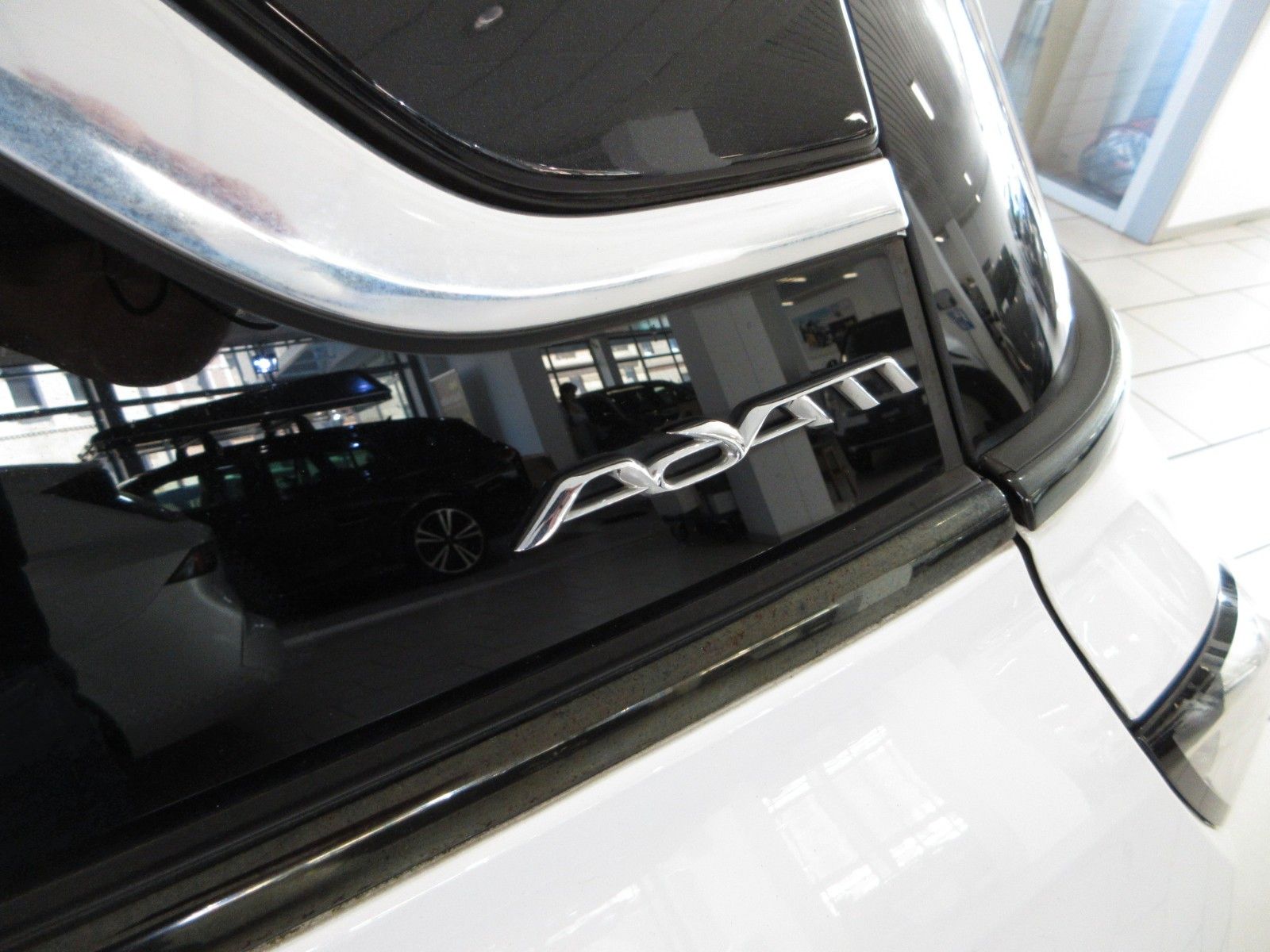 Fahrzeugabbildung Opel Adam Slam 1.0T SHZ/LHZ/LED/ALU17"