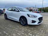 Ford Focus Lim.2.0  ST-Line NAVI/SH/LM17"/SPORT-SITZE - Ford Focus mit Diesel-Antrieb: Sport