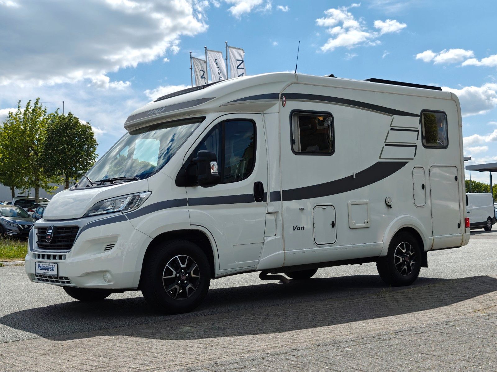 Fahrzeugabbildung HYMER / ERIBA / HYMERCAR Van 374 - Autom. SAT, TV, 2x Solar, DuoControl -