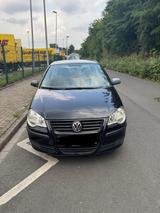 Volkswagen VW POLO 1.2 BENZINER TÜV 6.2025 - Volkswagen Polo aus 2006: 1.6