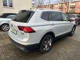 Volkswagen TIGUAN ALLSPACE HIGHLINE 4M 7-SITZER|VIRTUAL|360 - gebrauchte VW Tiguan Allspace aus dem Jahr 2017