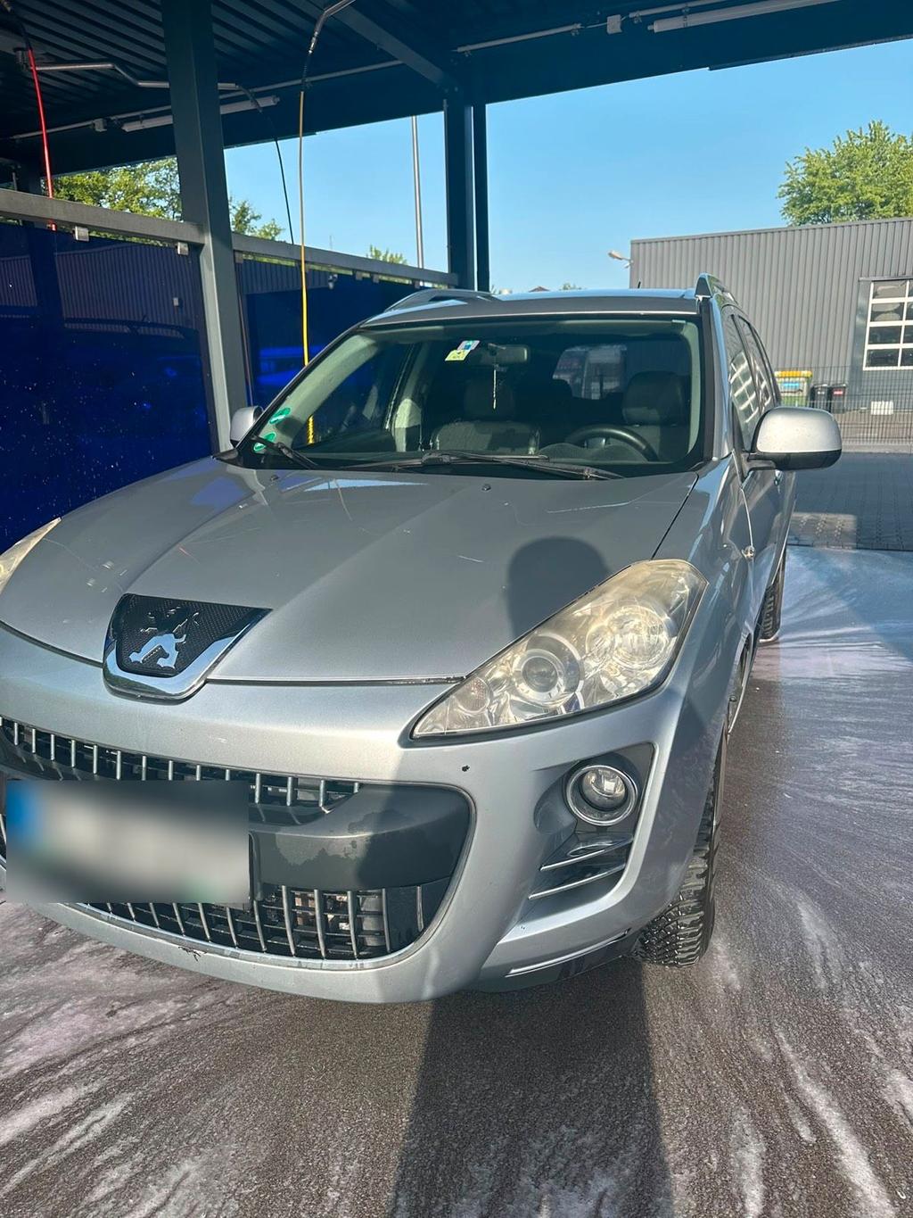 Peugeot 4007 2.2 HDi Allrad - 7 Sitzer - T...