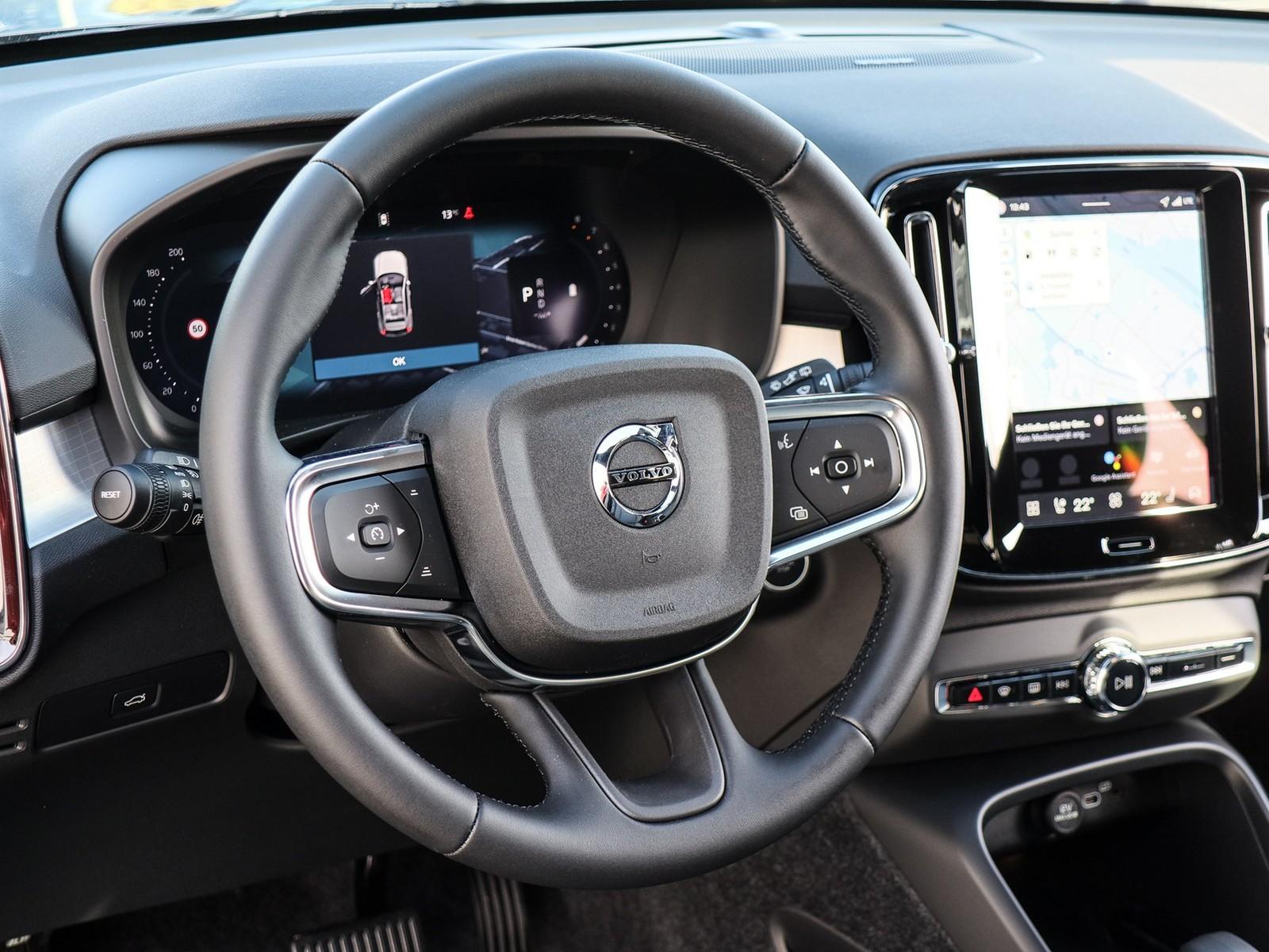 Volvo XC40 B3 Plus Black Edition 20" 360 Parkkamera Fr