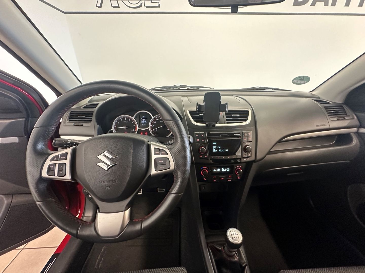 Fahrzeugabbildung Suzuki Swift Sport 1.6 Bi-Xenon Klimaautomatik Keyless