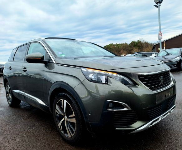 Peugeot 5008 Allure*Nav*Pano*LED*Leder*PDC+Cam*AHK