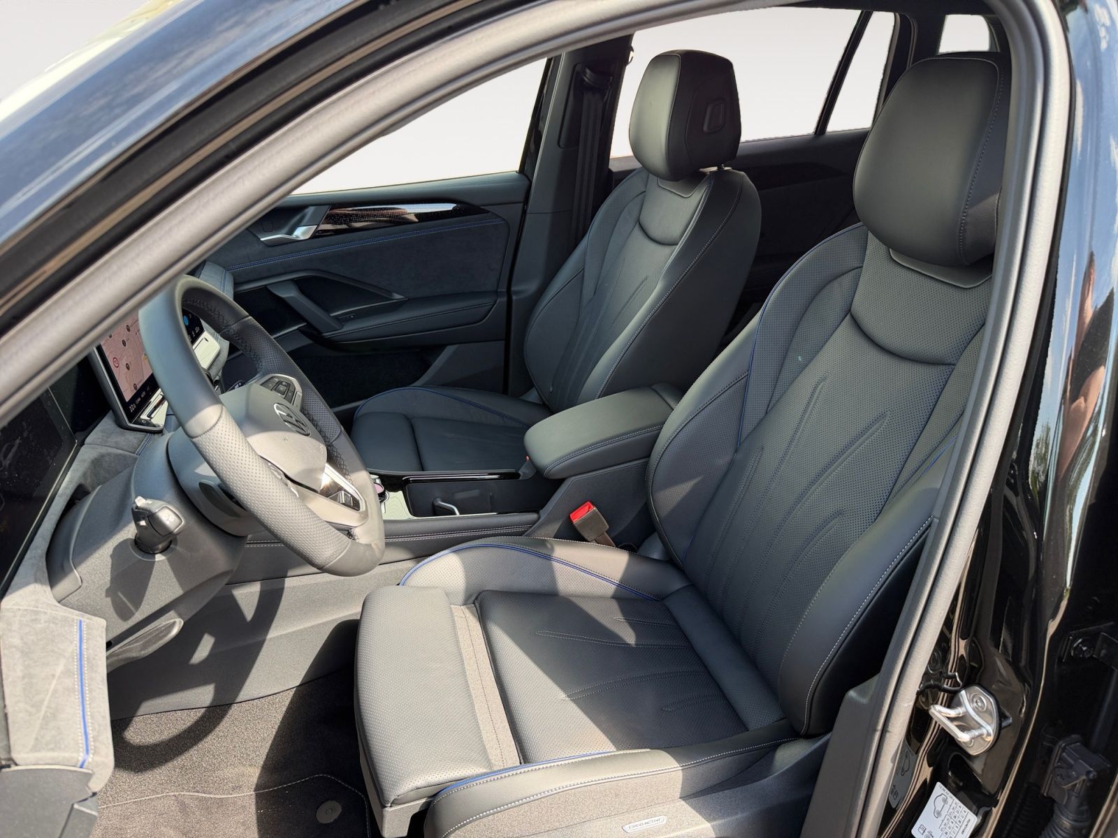 Volkswagen Tiguan - Bild 10