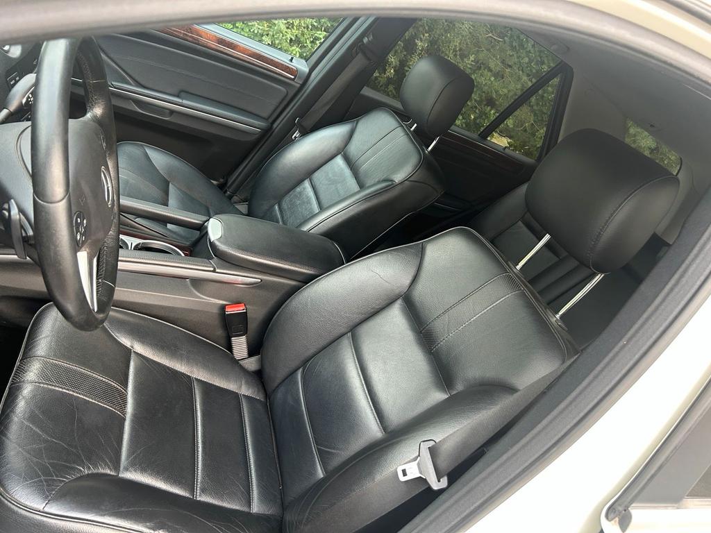 Mercedes-Benz ML 320