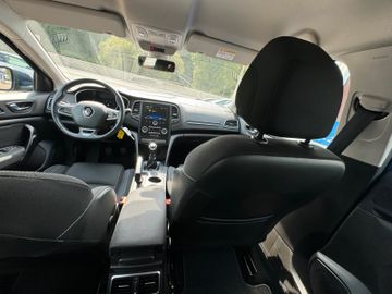 Bild 20 Renault Megane IV *Berline*