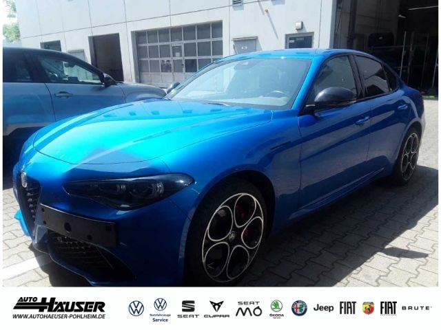 Alfa Romeo Giulia Competizione Q4 2.0 Turbo HARMAN-KARDON M