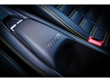 صورة مصغرة 33 لـ 2020 Ferrari F8