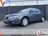Audi A4 Limousine 1.9 TDI Advance | Schiebedach | kli - Audi A4 aus 2007: 1.9