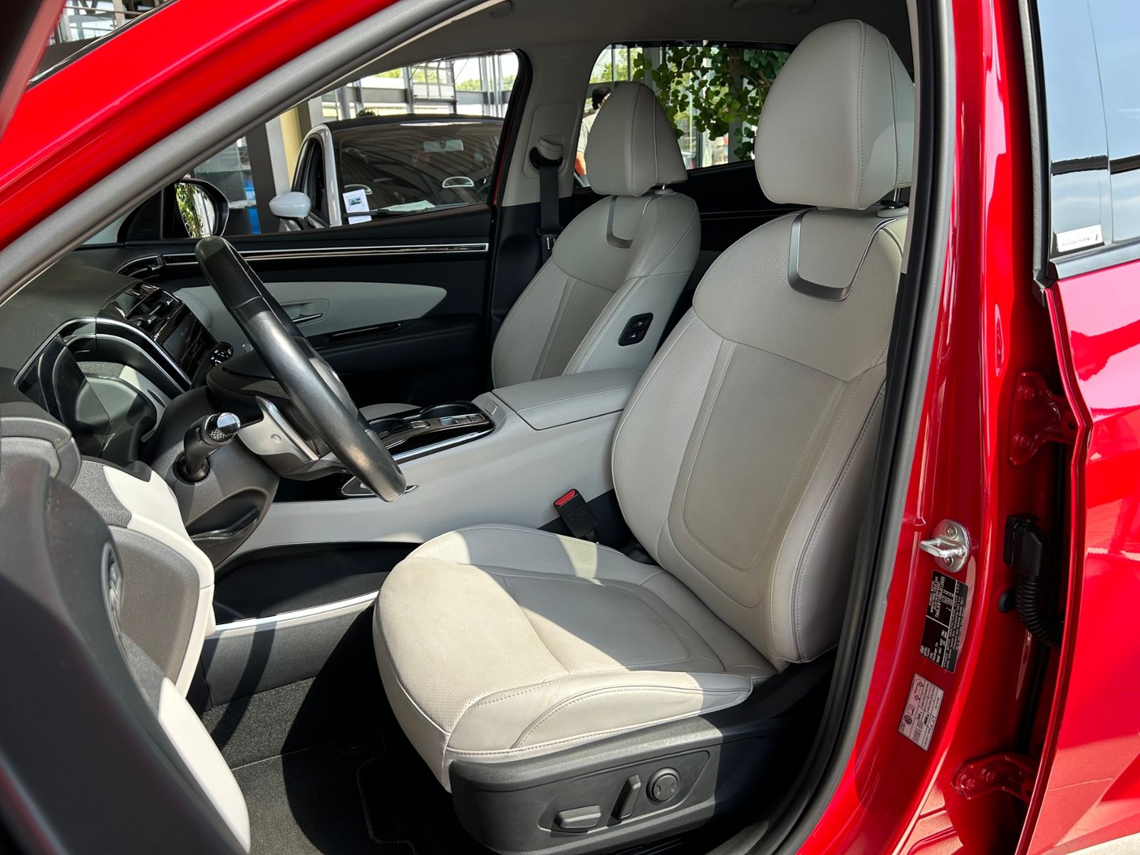Fahrzeugabbildung Hyundai TUCSON Prime Hybrid HEV 2WD -HELLES LEDER GRAU-