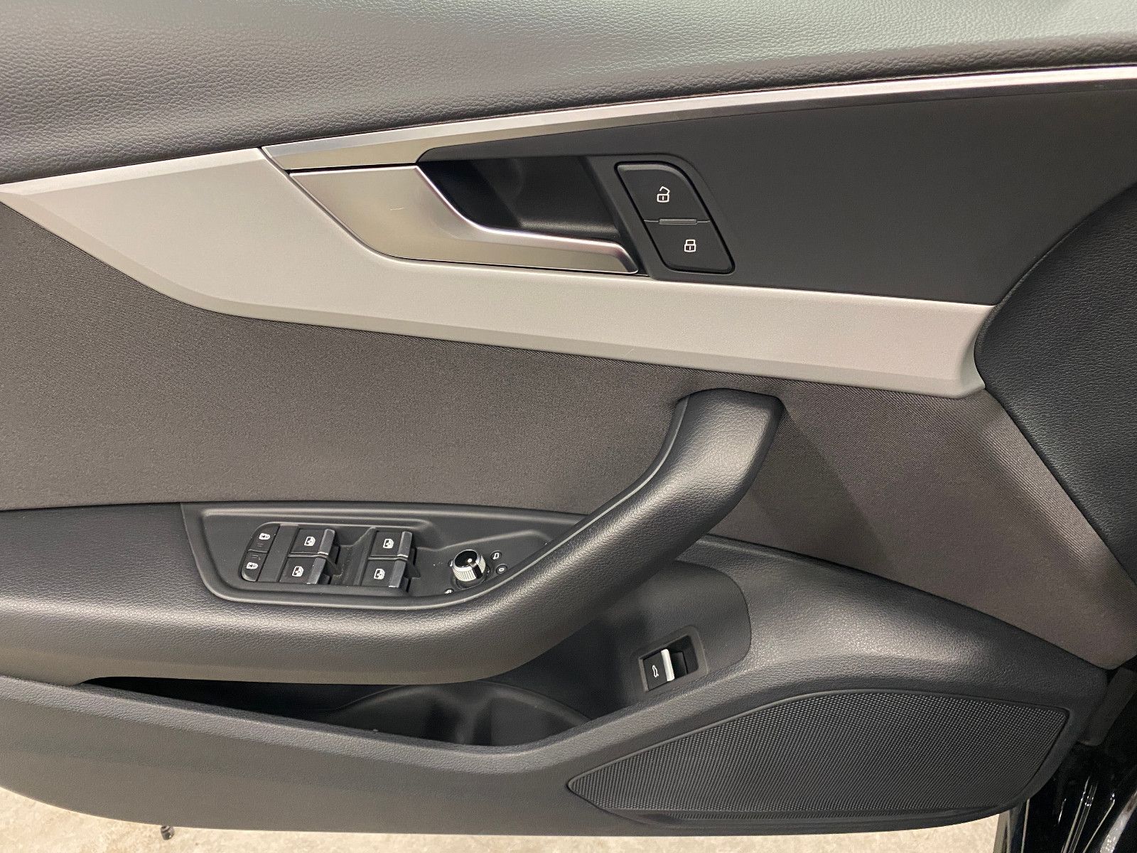 Audi A4 - Bild 18